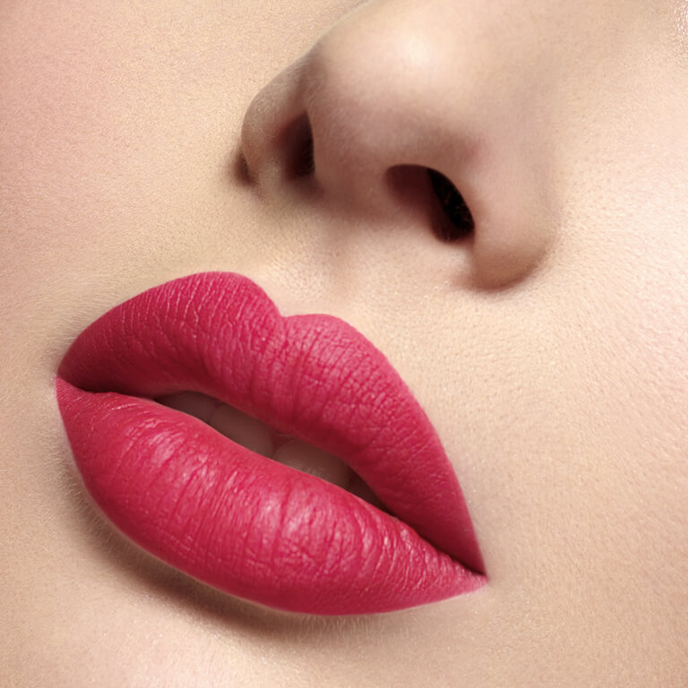 Permanentní make-up rtů