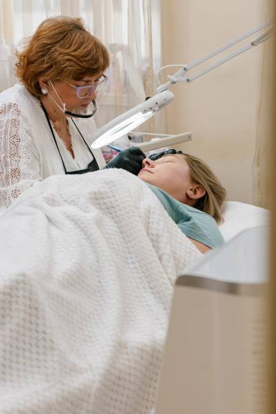 Permanentn&iacute; make-up Praha - Elena Verbick&aacute;
