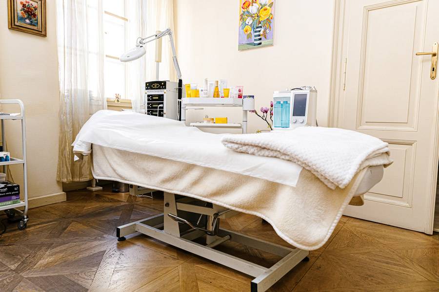 Permanentn&iacute; make-up Praha - Elena Verbick&aacute;