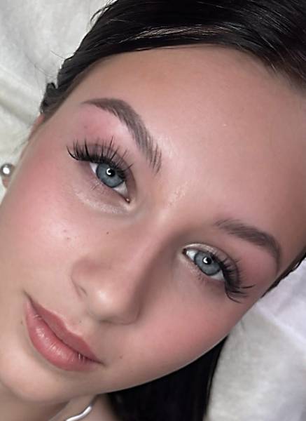 Permanentn&iacute; make-up Praha - Elena Verbick&aacute;